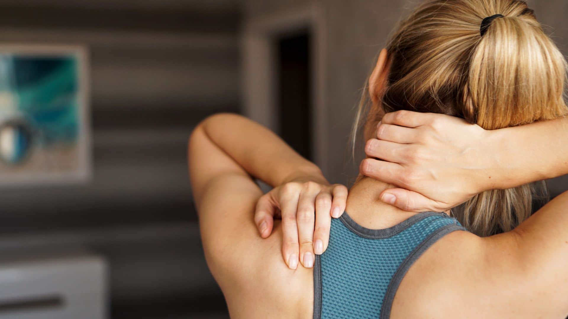 Health Tips for Shoulder Pain Causes Mistakes Body Pain Reason Kandhe Mein Dard Hone Ka Karan