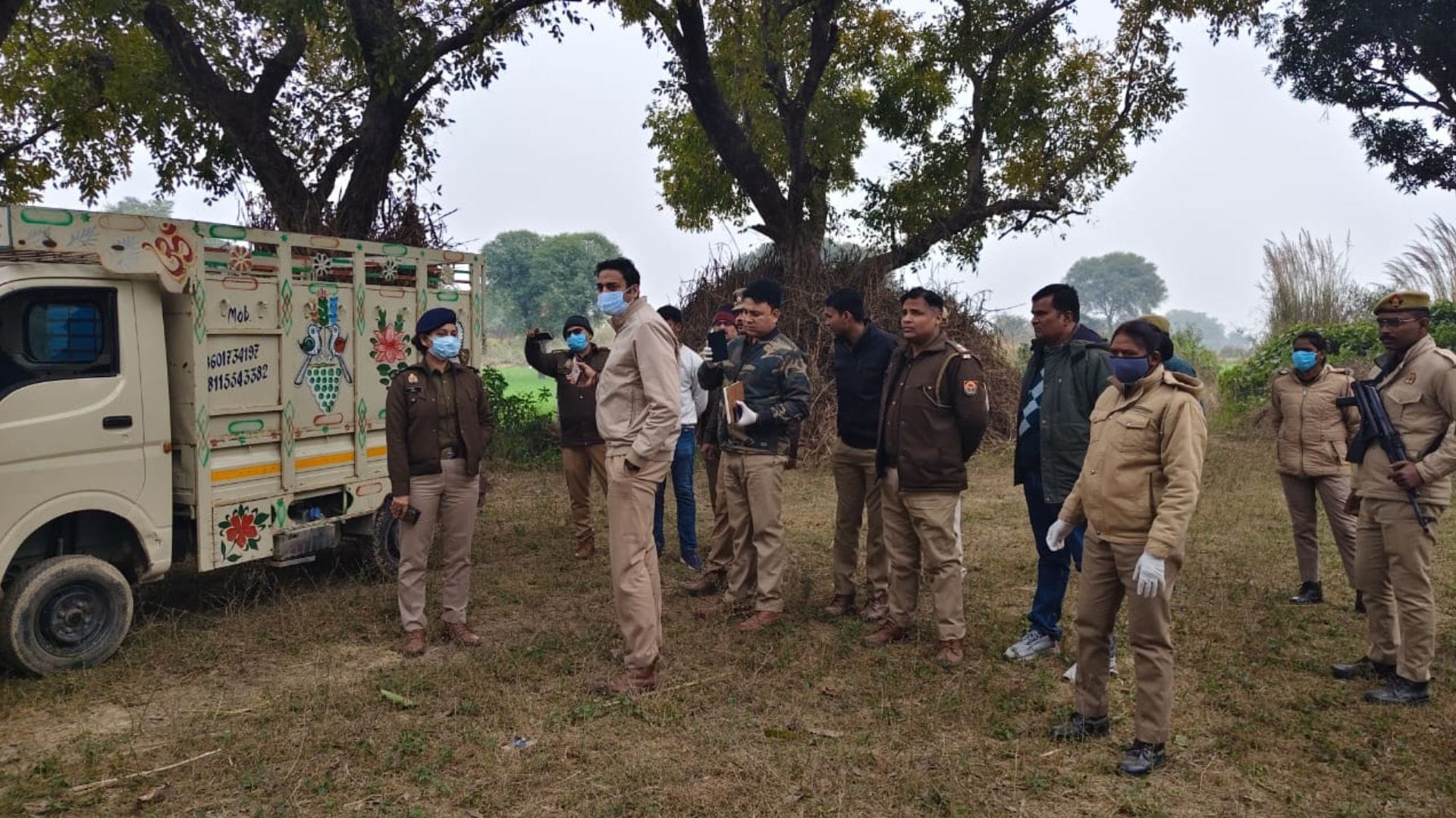 Varanasi murder case of husband killed wife due to love affairs