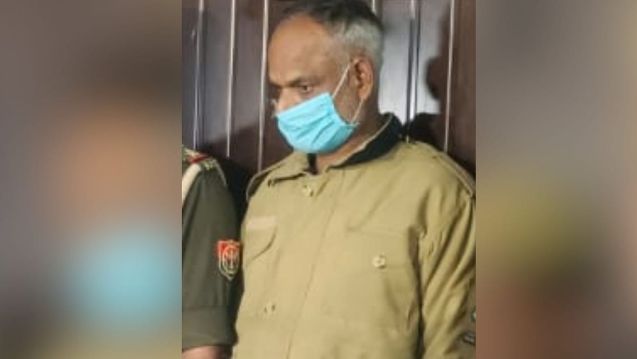 Varanasi murder case of husband killed wife due to love affairs