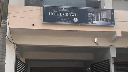 raid conducted on Hotel Crowd in Bhilai over illegal prostitution