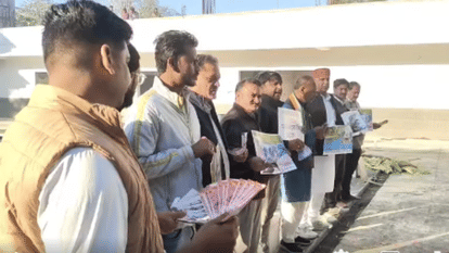 indore news: nehru park swimming pool congress sevadal protest corruption allegations