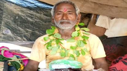 Fire breaks out in hut, old man burnt to death