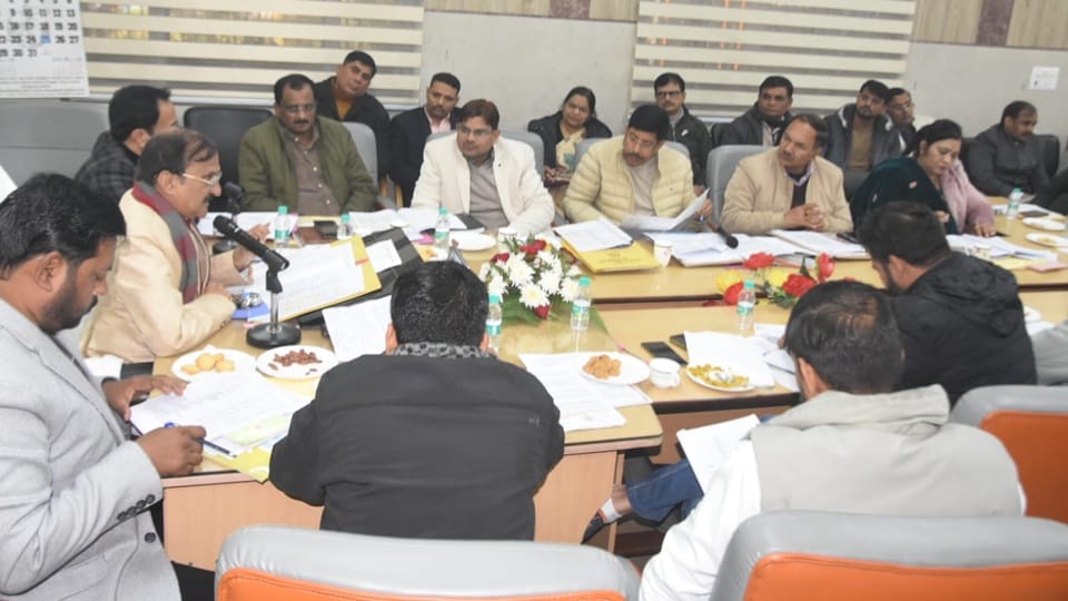 Moradabad: Allegations of arbitrary decisions by officials in budget; mayor raised questions