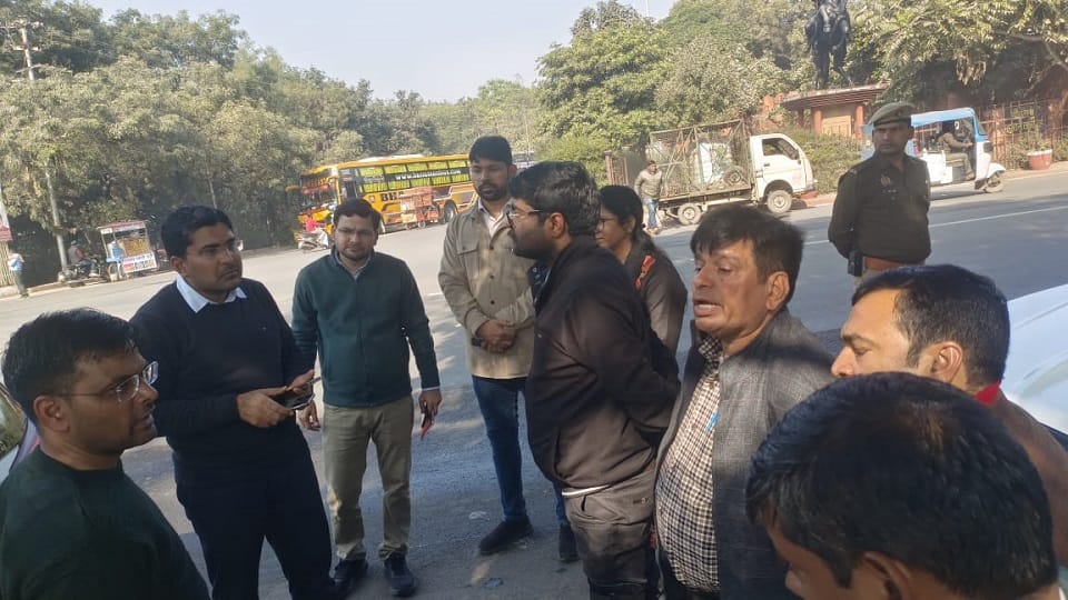 municipal commissioner found filth during his inspection Before vice President
