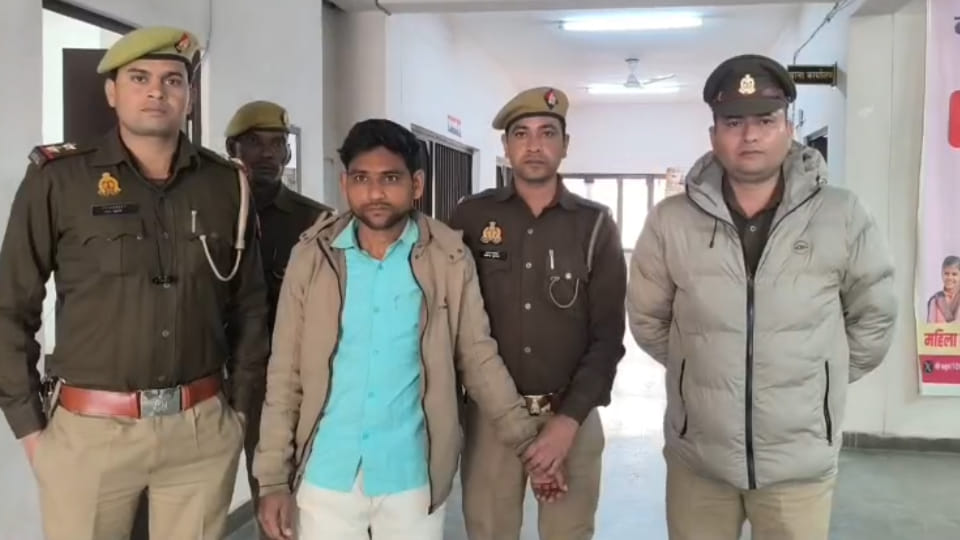 Kanpur: Police arrest thief who used a grinder; two major robberies solved
