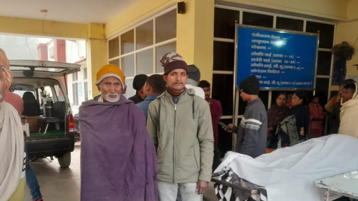 Bihar News: Three people including two brothers died due to electrocution during paddy harvesting