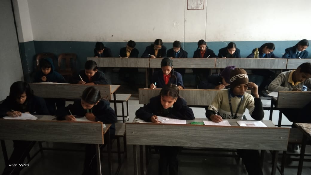 Amar Ujala National Olympiad: Students Showcase Excellence in English Examination