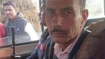 Jharkhand: Bribery in PM Awas Yojana in Hazaribagh ACB arrests panchayat secretary.