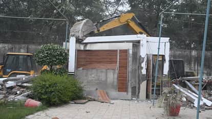 BDA demolished Beg wedding hall in Bareilly
