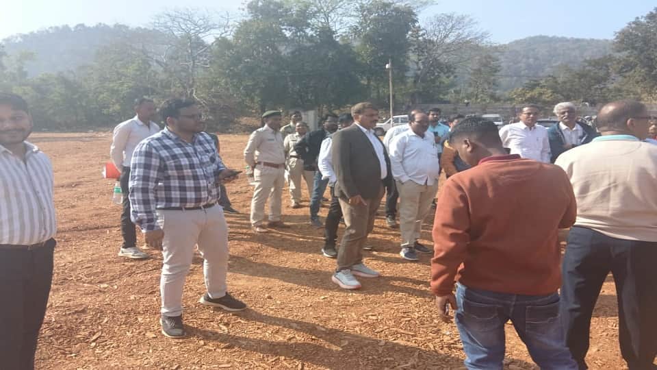 कलेक्टर ने किया निरीक्षण