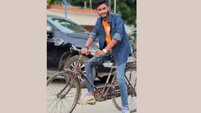 Unnao YouTuber Cas  Anurag fond of expensive cars claimed to earn as much as price of luxury car every month