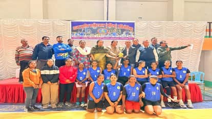 Vibha will be seen on the hot seat of Kaun Banega Crorepati while the Surguja sector team wins in women basket