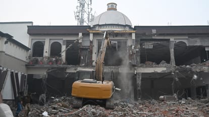 BDA demolished Beg wedding hall in Bareilly