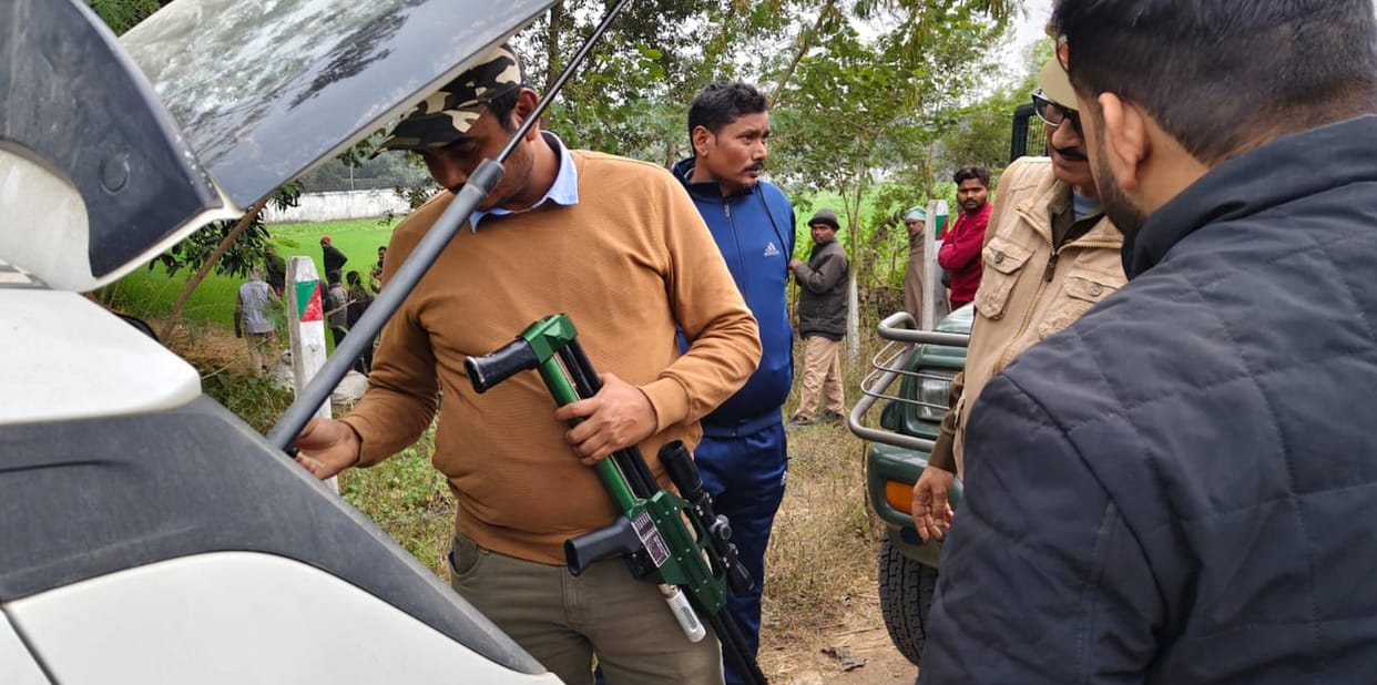 Bahraich: Three people attacked by a tiger, condition critical... Forest department launches rescue operation.
