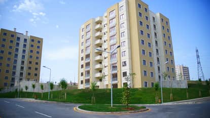 Woman files 62 lakh rupee lawsuit against society uncles story takes shocking twist