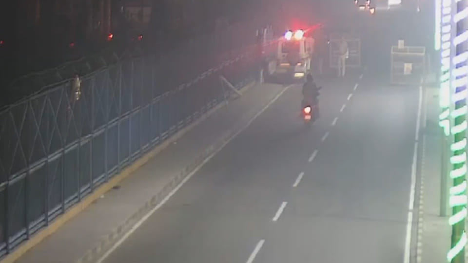 During a vehicle check, car ran over the in-charge of Atal Ghat police outpost, sub-inspector, home guard