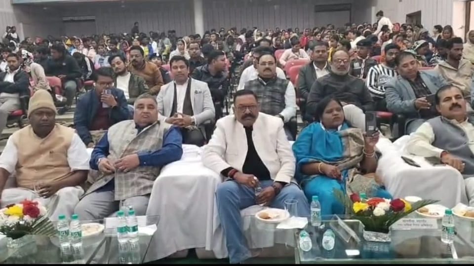 Minister Rajesh Agarwal participated in the MP Sports Festival and announced the launch of Olympic games in Su
