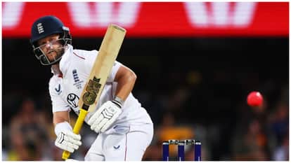 Ashes: Michael Vaughan Defends Ben Duckett Amid Criticism Over Noosa Break