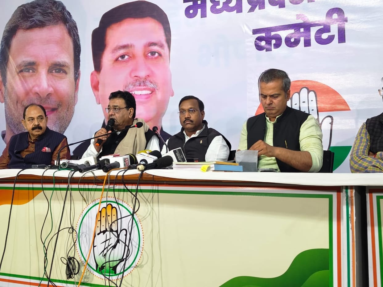 Bhopal News: Former MP minister says only 1% of workers get 100 days of work under MNREGA, zero expenditure in