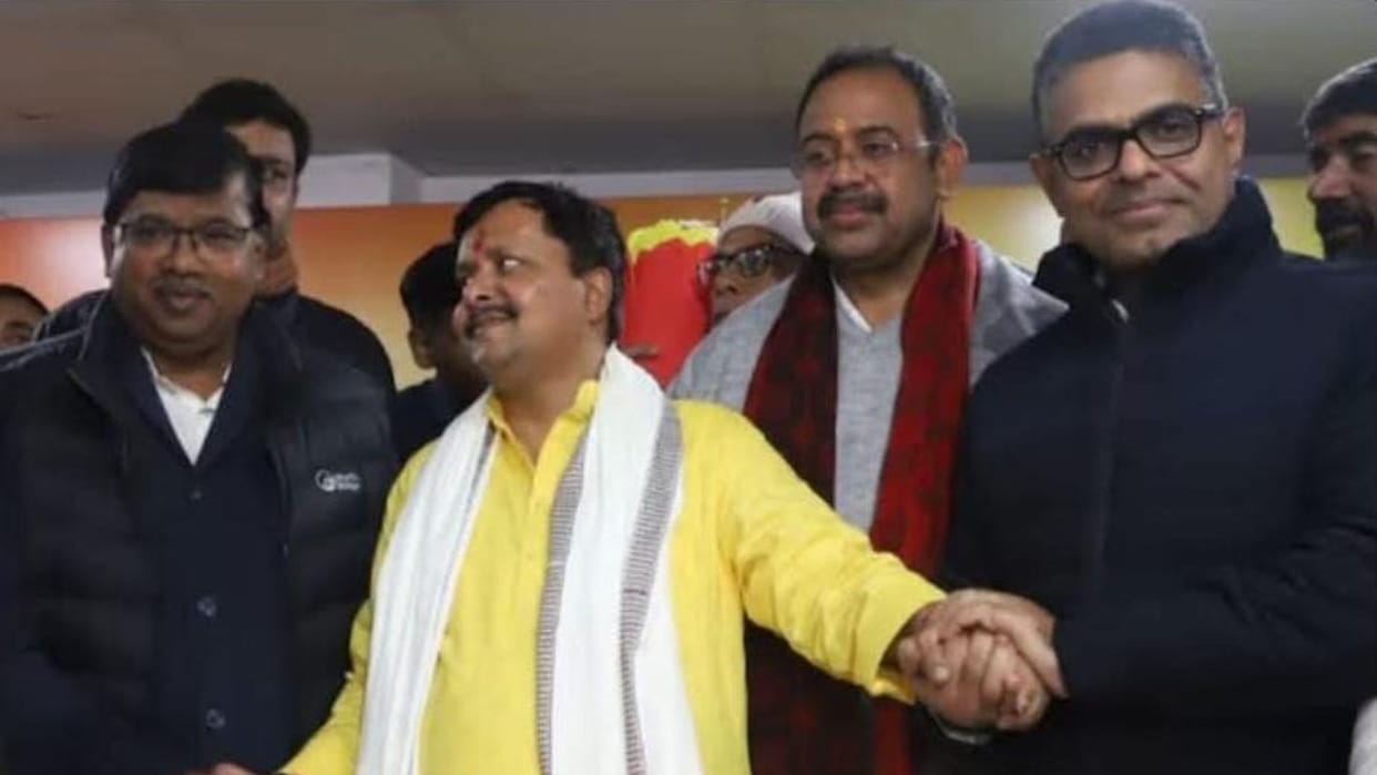 Bihar News : Upendra Kushwaha's party splits Litti Chokha party patna Bihar Assembly Elections 2025