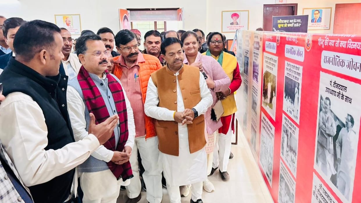 Union Minister of State BL Verma said that Atal Bihari Vajpayee was a towering figure in Indian politics