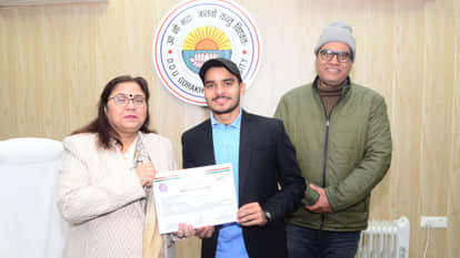 DDU student Anand will participate in the Republic Day parade.