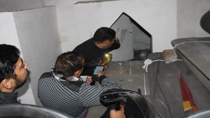 Meerut: Drug smuggler's son and his associate coming in car with ASP leader Badar Ali arrested