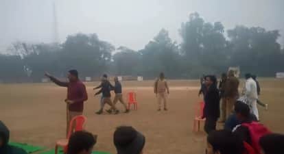 Farrukhabad Chaos at the MPs sports competition players threw chairs after not receiving cash prizes