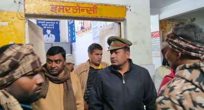 Etawah The roof of an 80 year old house collapsed woman died under the debris husband and son injured