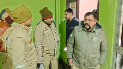 Barabanki: A young man committed suicide by hanging himself while talking on a video call; his body was found