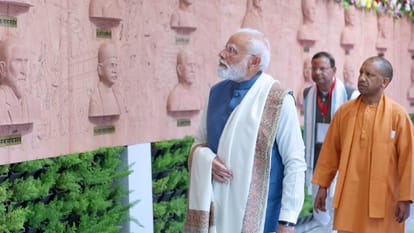 National Inspiration Site: Modi lashed out at Congress and its allies, saying they have always insulted great