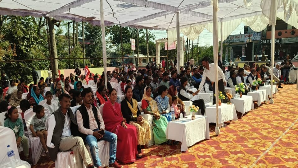 Good Governance Day was organized in Bhatgaon Nagar Panchayat on the birth anniversary of former PM Atal Biha