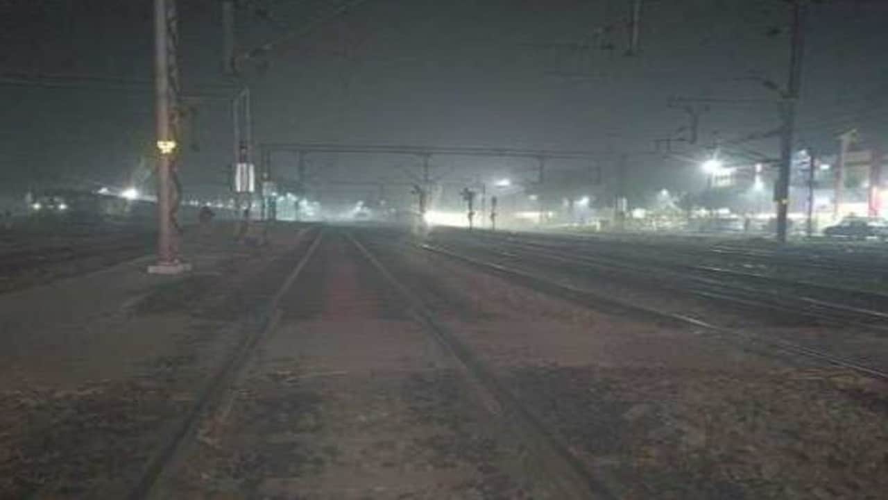 Five people killed in accident while trying to save a one-kilometer detour in Shahjahanpur