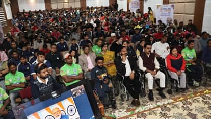 Indore News PM Modi addresses Sansad Khel Mahotsav 2025 in Indore as 1000 Para-athletes join