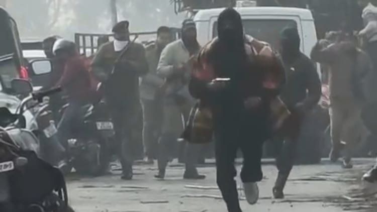 Vinay Tyagi Attack: सुनियोजित तरीके से हत्या करने आए थे बदमाश, भीड़ के बीच फिल्मी अंदाज में चलाईं गोलियां