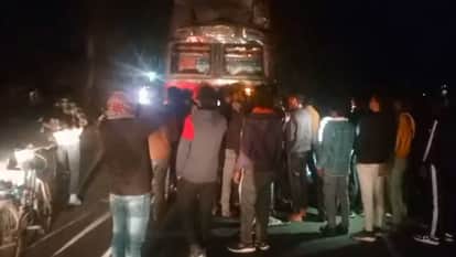 Container hits cyclist, Tonga, van, Bolero and bus in Raebareli one dead and six injured