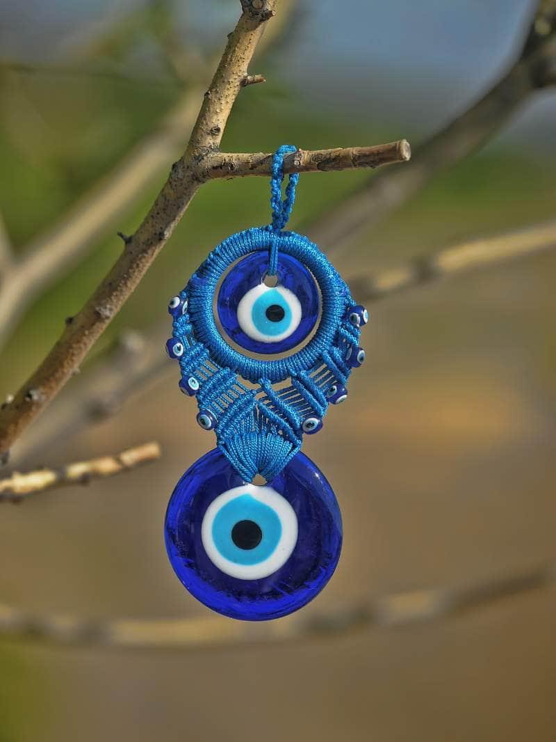 ईवल आई से जुड़े ये फेंगशुई उपाय करेंगे आपके घर की रक्षा