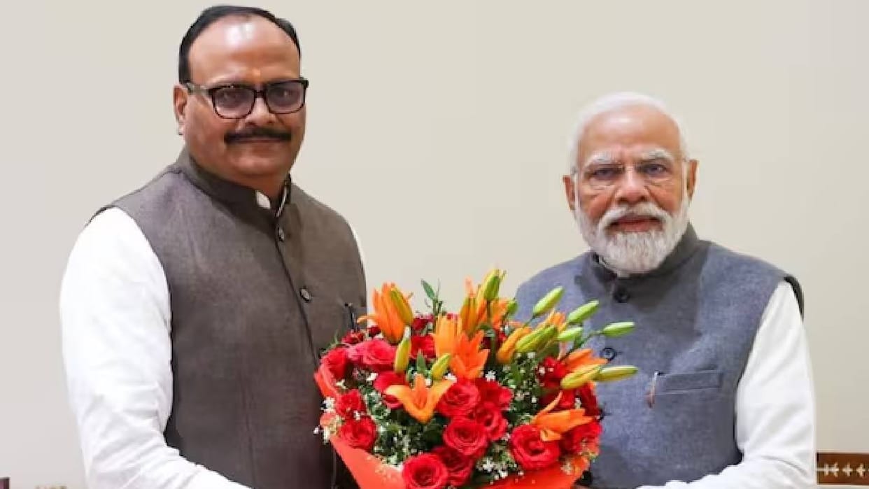 UP: Brajesh Pathak met with the PM; the Deputy CM's visit to Delhi comes after a meeting of 'Brahmin MLAs' tha