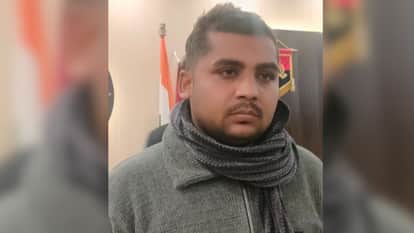 Cyber crime branch police arrested fake BSA official for Fraud in name of ECCE teacher recruitment in azamgarh