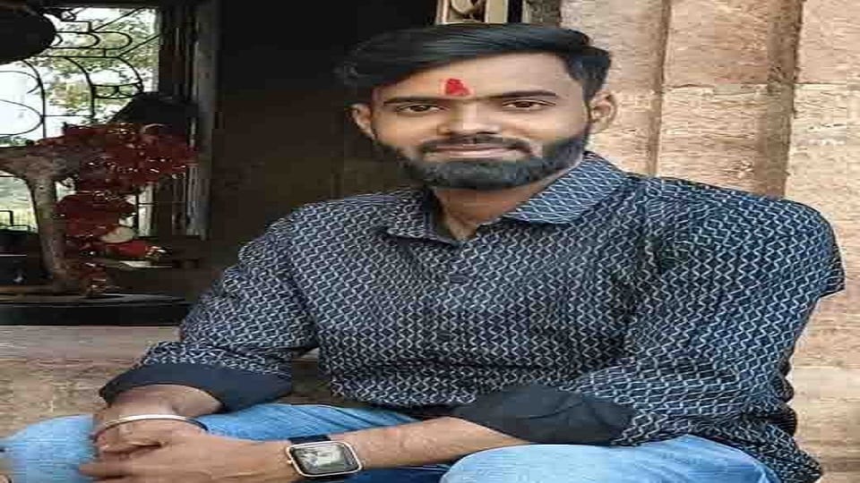 A young man hurt by his girlfriend marriage committed suicide making a video before taking his own life in Rai
