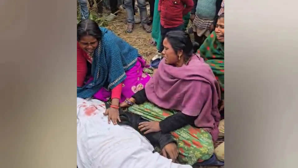 Gorakhpur Sudhir murder case Murder suspect bike recovered from relative house raids conducted in two location