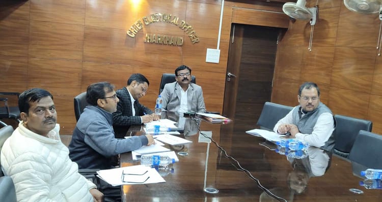 Jharkhand: 12 लाख मतदाताओं के नाम मतदाता सूची से हटाने की तैयारी पूरी, फरवरी से SIR का दूसरा चरण होगा शुरू