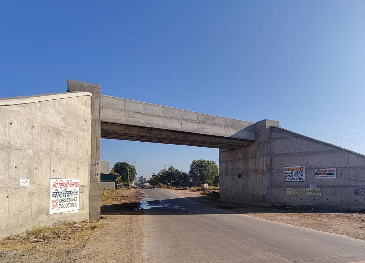 Indore: Work on Budhni railway line begins in Indore; underpasses and bridges are being built in fields