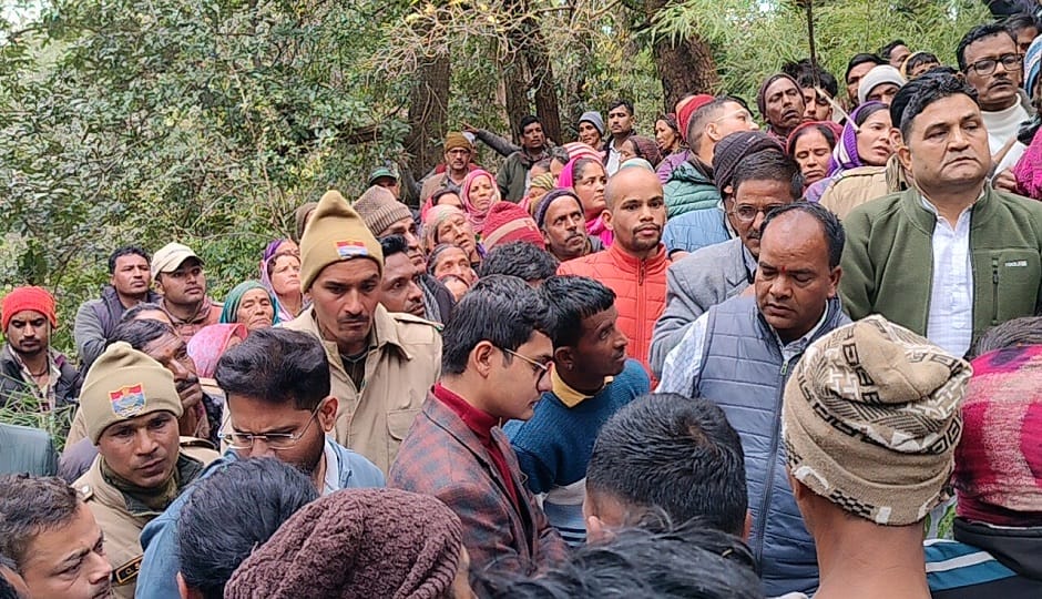 In Paharpani village of Nainital district, three children lost their mother in a leopard attack