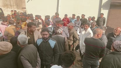 Saharanpur: 'It seems that death will happen in youth', B Pharma student committed suicide by hanging himself