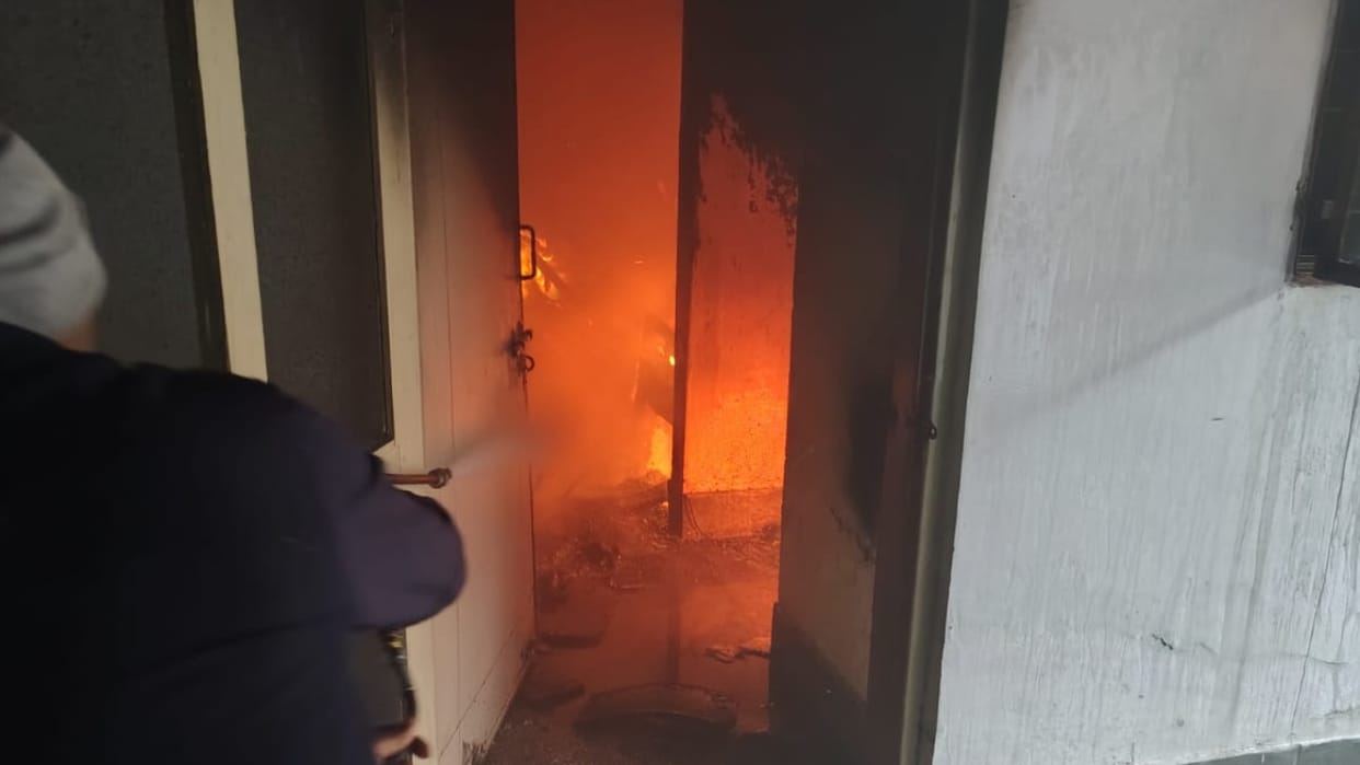 massive fire broke out in a room at the IVRI girls hostel in Bareilly