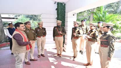 Trainee IPS officers met Deputy Chief Minister and Home Minister Vijay Sharma in Chhattisgarh
