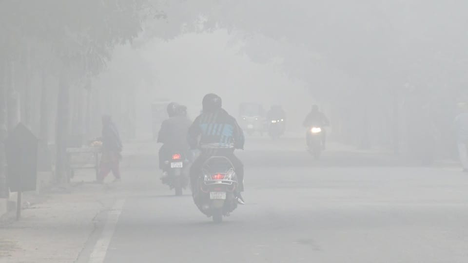UP Moradabad Weather Forecast Today: Dense Fog, Cold Wave IMD Alert Aaj ka Mausam ki Jankari