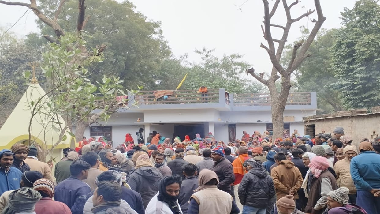 Pradhan husband dies in road accident, high speed pickup hits bike