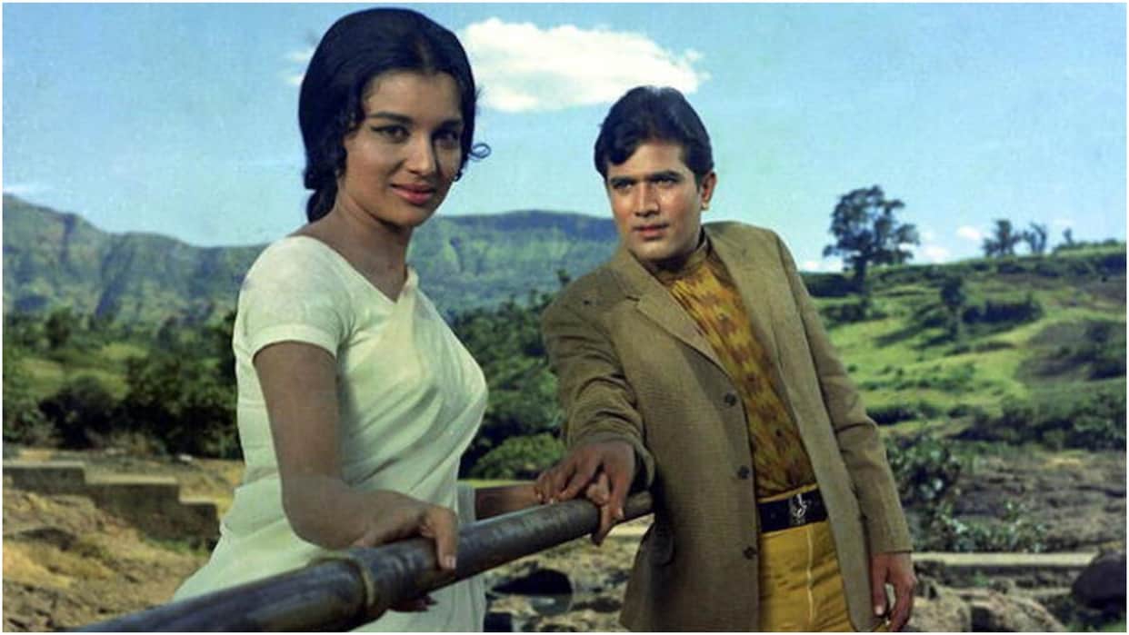 Asha Parekh Reveals Fans Started Pelting Stones On Rajesh Khanna During Kati Patang Shoot
